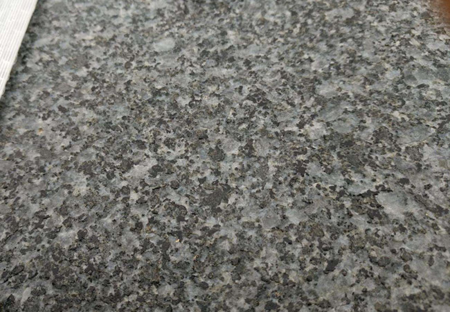 花崗巖芝麻黑價(jià)格 價(jià)格查詢多少(圖1) 花崗巖芝麻黑價(jià)格 價(jià)格查詢多少(圖1)