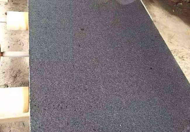 芝麻黑花崗巖礦可以賣多少錢(圖3) 芝麻黑花崗巖礦可以賣多少錢(圖3)