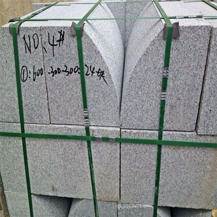 芝麻灰花崗巖100厚價(jià)格(圖3) 芝麻灰花崗巖100厚價(jià)格(圖3)
